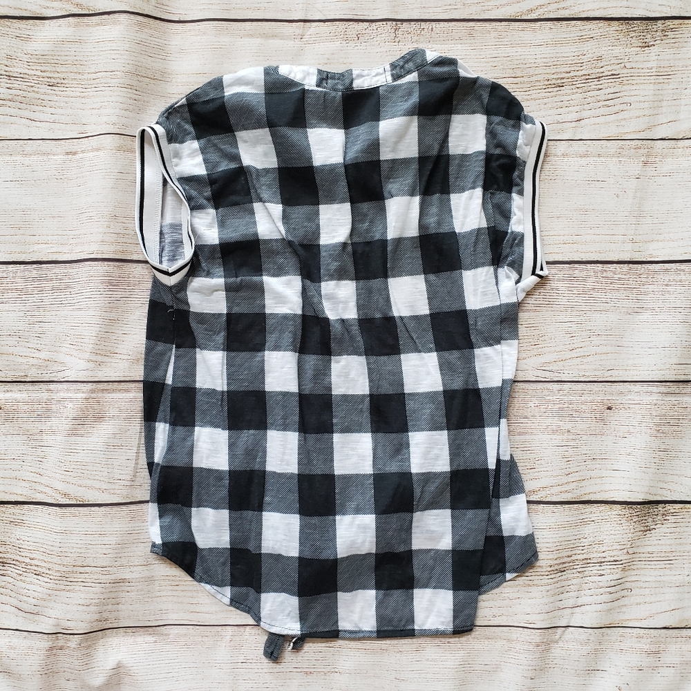 No Boundaries Juniors Plaid Cap Sleeve Tie Top M - Picture 10 of 10
